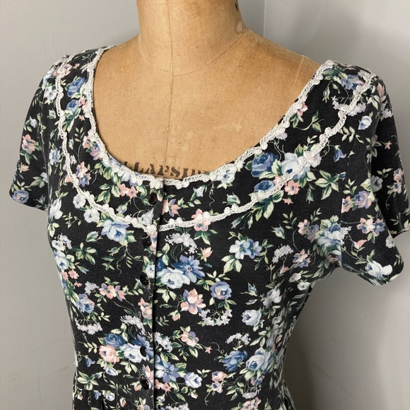 Vintage 80s Black With Flowers Soft and Easy Dress - Picture 3 of 4